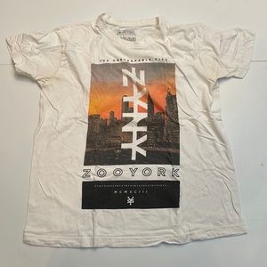NYC skyline T-shirt size medium white